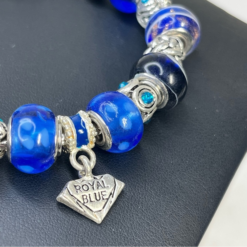 Royal Blue Art Glass Bead Silver Charm Bracelet 8" - Picture 2 of 7
